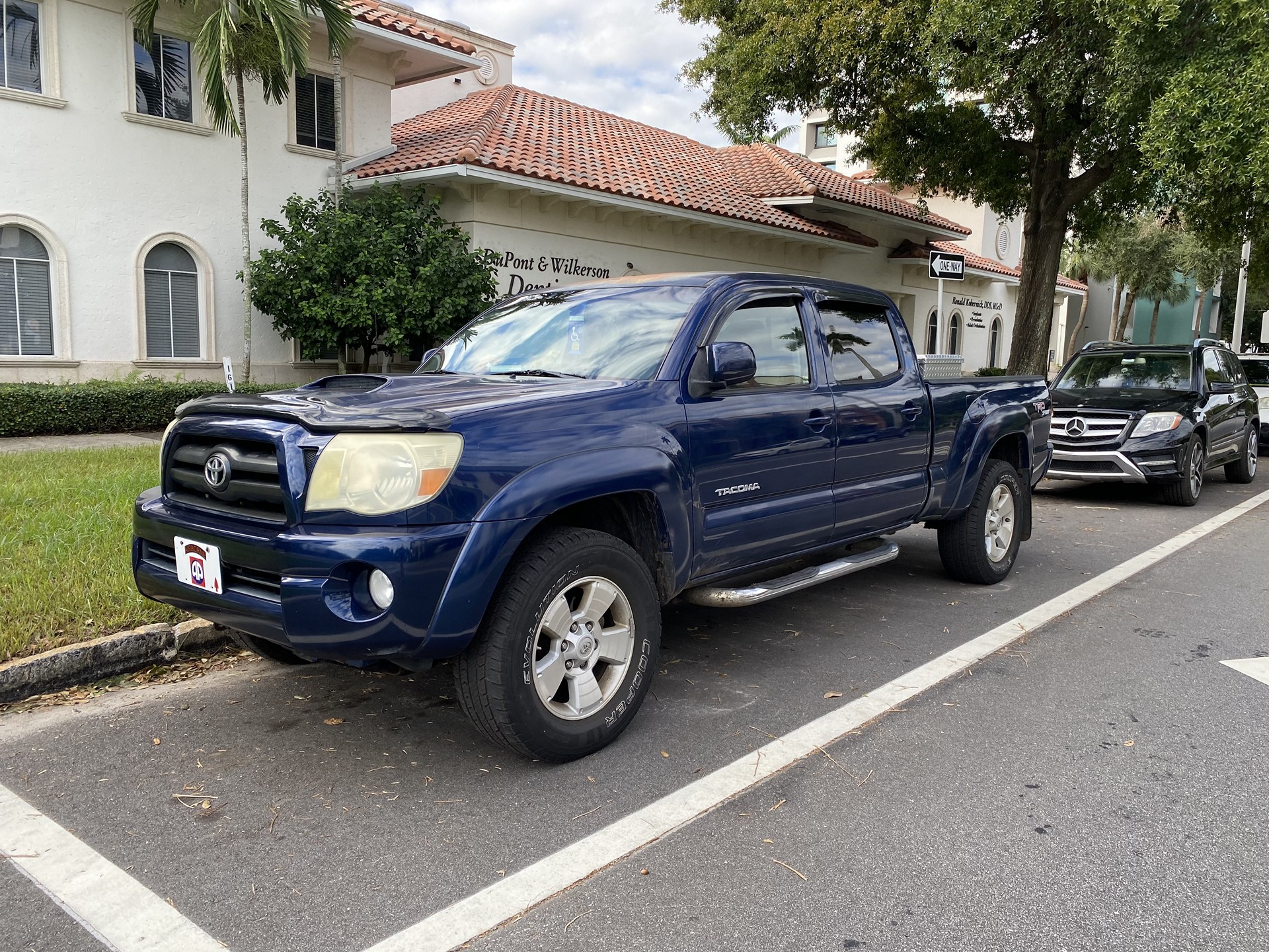 Junk Truck Buyers In Robinwood